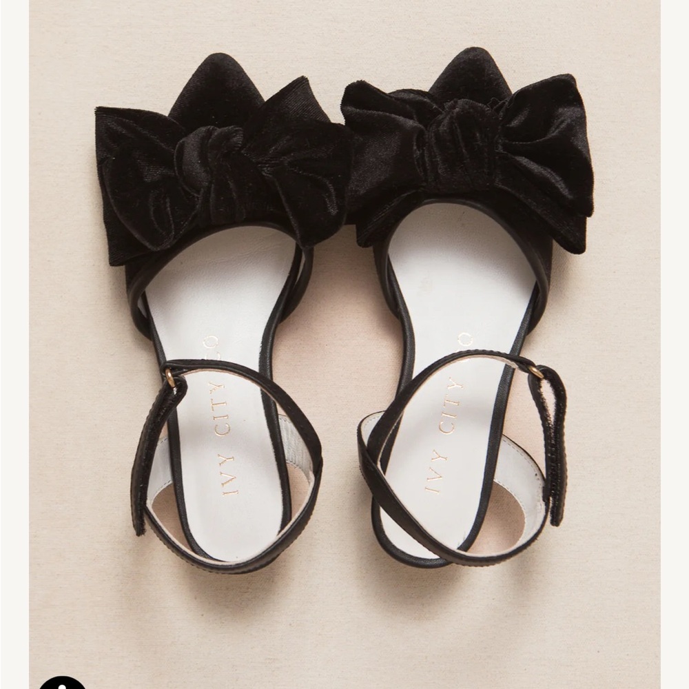 Ivy City Mini Eloise Black Bow Heels